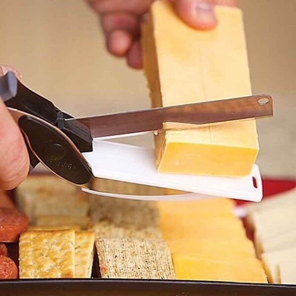 2-in-1 Knife and Built-in Cutting Board Food Chopper